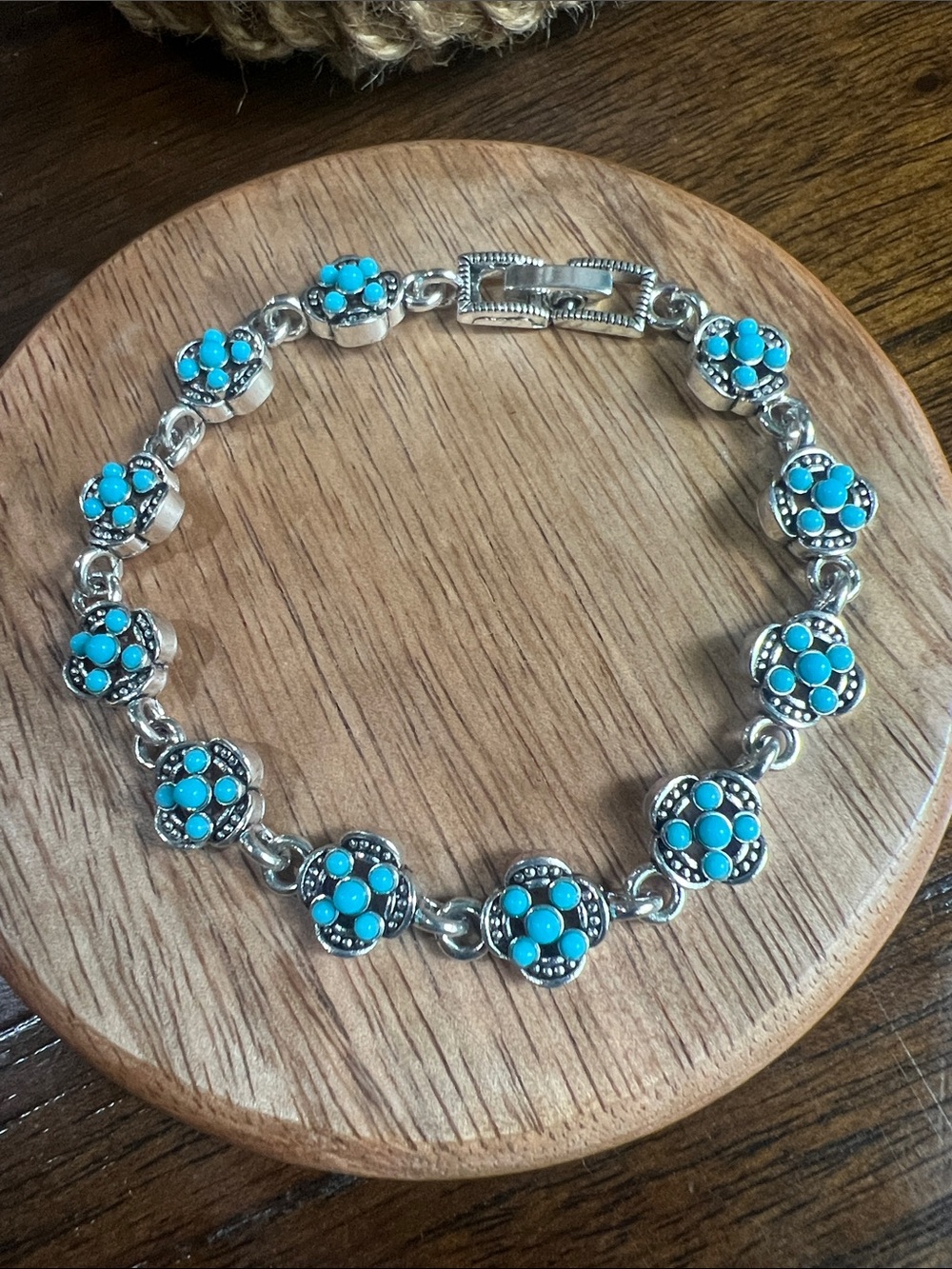 Silver-tone Floral Turquoise Bracelet Size 7